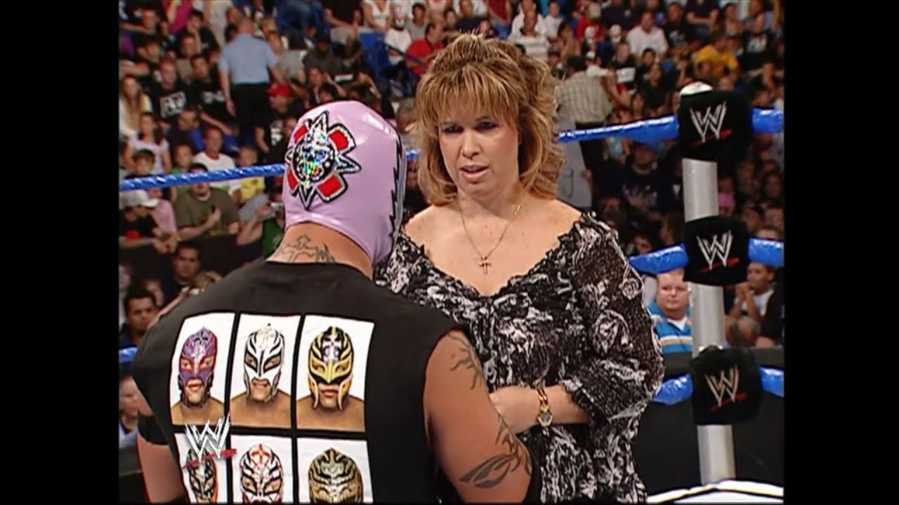 Todas las veces que Rey Mysterio fue traicionado