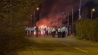 Three arrested amid 'shocking scenes of violence' during protest over refugees