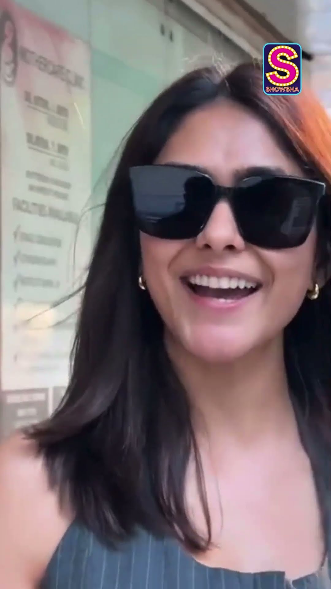 Mrunal Thakur, Elegance Is An Attitude, And She Owns It! | Bollywood | N18S | #shortvideos