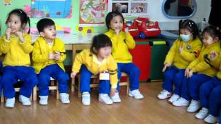 Rui20110316小小的烏龜2老師唔俾掂地