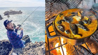 DELICIOUS CIOPPINO CATCH AND COOK | Crab, Rock Fish, Mussels, Mushrooms
