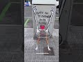 Quien te extraña – urban art Barcelona, trash art, street artist Barcellona