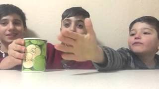 3Lü Kapışma Domates Yeme Yarışması