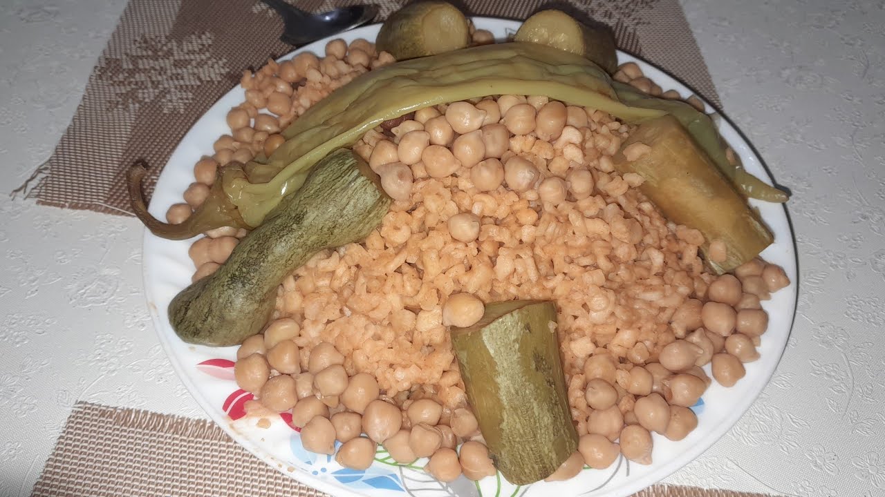 شخشوخة من دون دجاج ومن دون لحم🤤فطور صباحي بسيط جدا☕️🫖 المرا الفحلة اللي قايمة بدارها