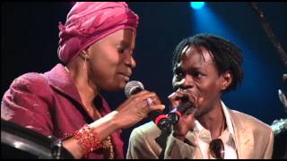 Rhythm Devils, Mickey Hart, Bill Kreutzmann, Angelique Kidjo & Friends | The Jammys 2007 | Relix