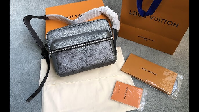 A 15CM SMALL LV BAG COST $1.720 WITH 4 DIFFERENT LOOKS - OUTDOOR POUCH LOUIS  VUITTON 