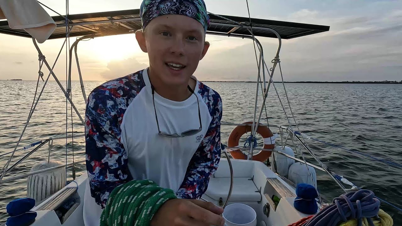 Why I Live on a Sailboat in the FL Keys at 21/yo - YouTube