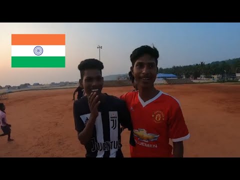 Are INDIANS IN KERALA good at Football? Foreigner investigates 🇮🇳