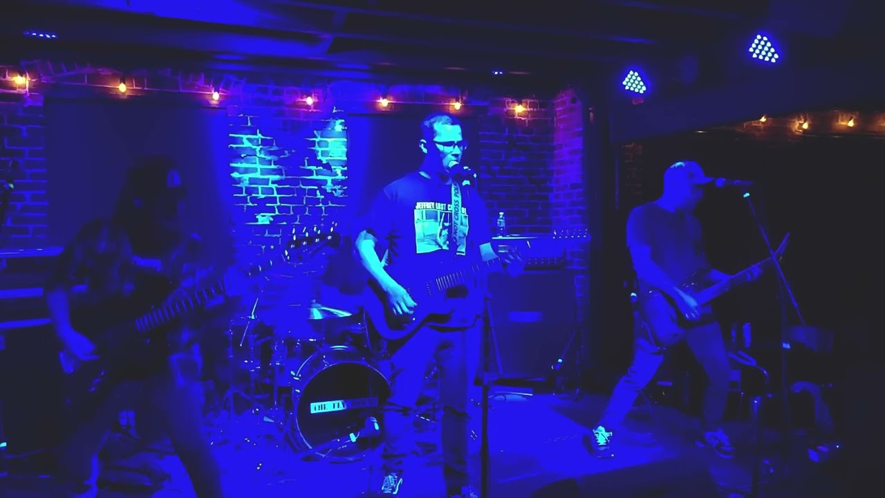 The Fly Downs - Nowhere to Go - 2022-11-11 - Cafe Dekcuf - Ottawa, Ontario