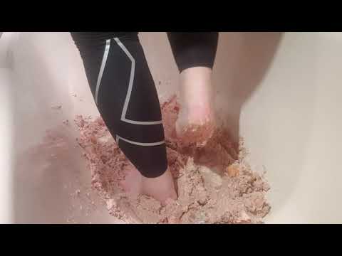 -Toeshoe crush 4