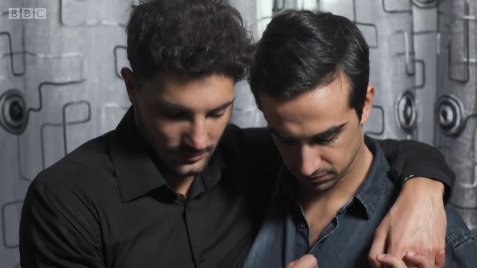 Tabiiy kokrak fotosuratlari Jinsiy pozitsiyalarning qalam rasmlari