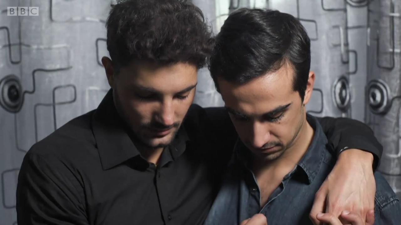 Yuliya Sharikova yalangoch fotosurat