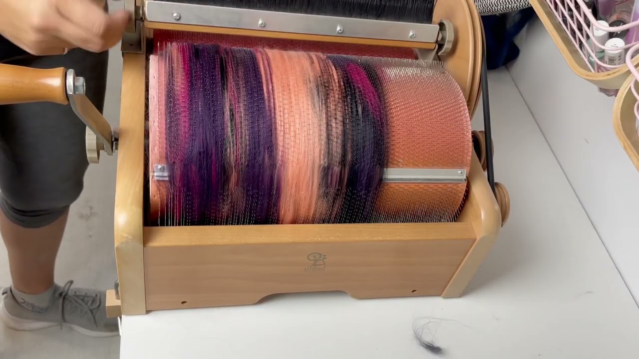How to card a batt with an Ashford Drum Carder