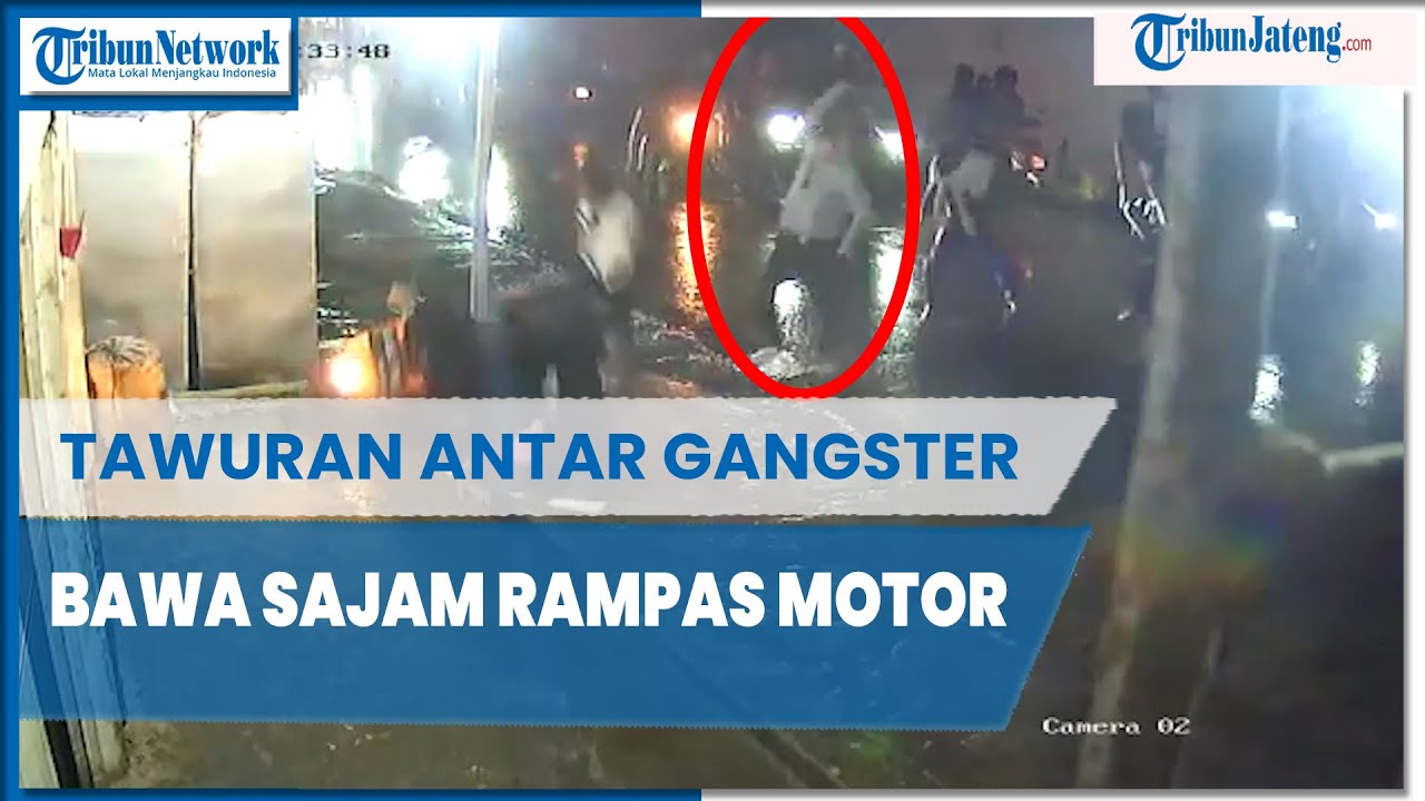 Aksi Gangster Tawuran Rampas Motor di Tangerang