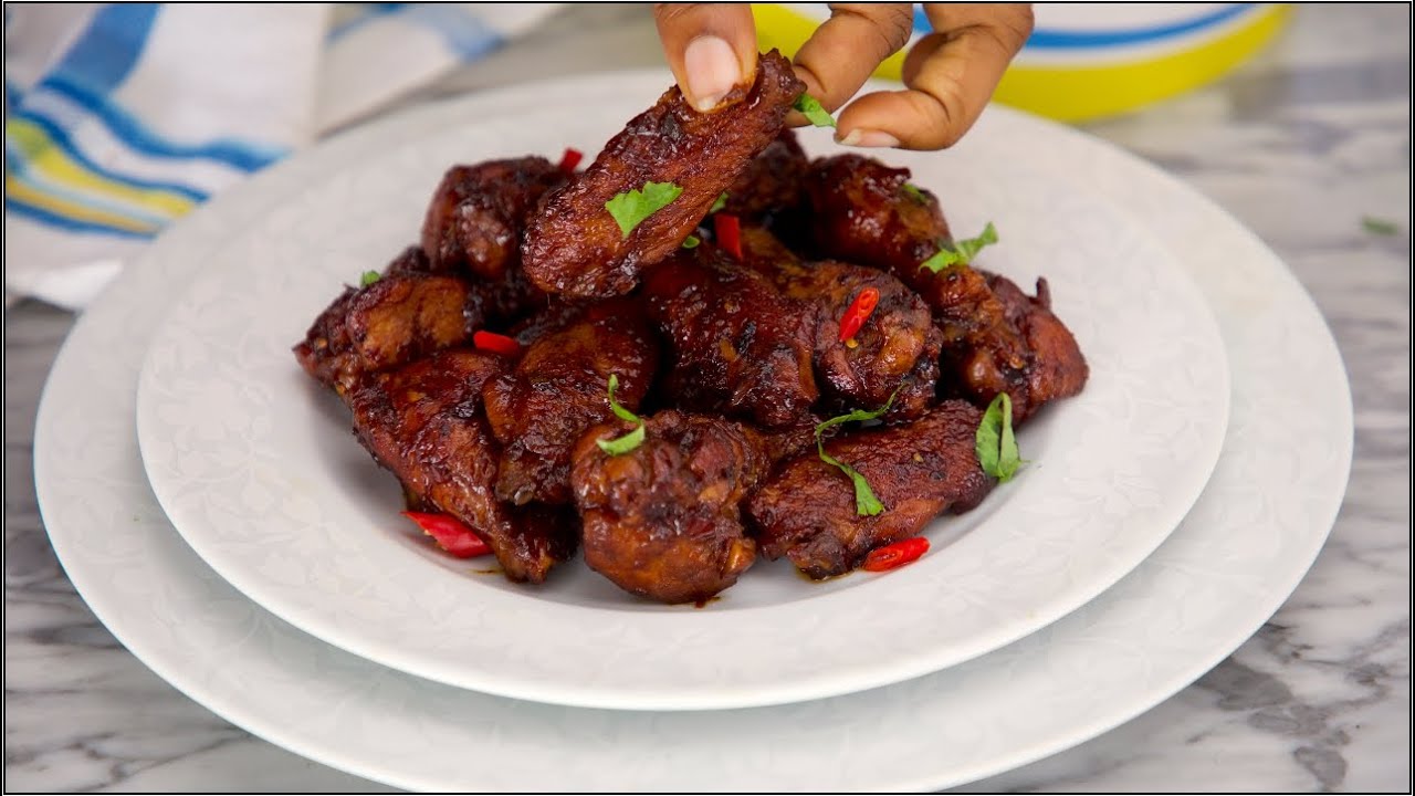 ⁣HOW TO MAKE STICKY, SWEET & SPICY CHICKEN WINGS - FINGER LICKING GOOD! - ZEELICIOUS FOODS