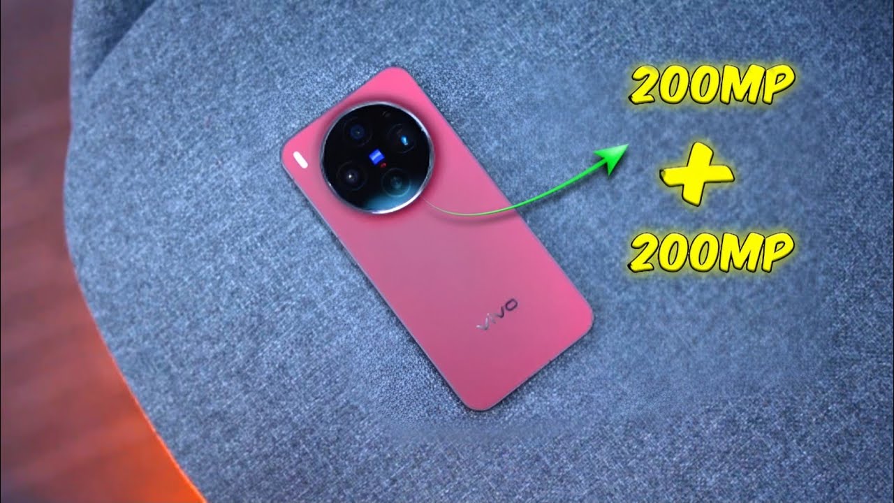 Vivo X300 Ultra First Look: 6.82” 2K LTPO AMOLED + 100W Charging (Expected)