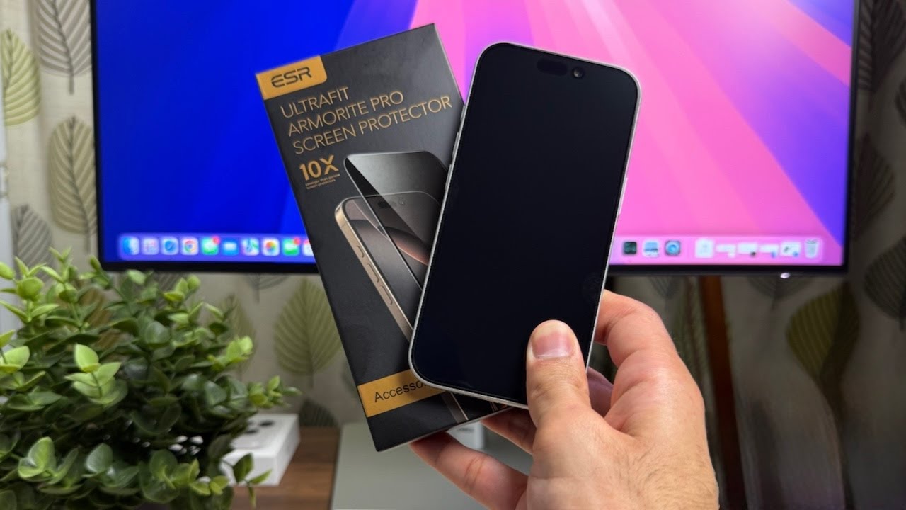 Очень легко устанавливается!...Защитная пленка для экрана ESR UltraFit Armorite Pro