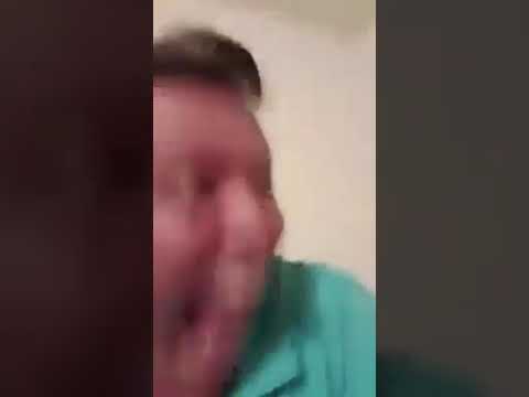Señor riéndose Tik Tok - YouTube