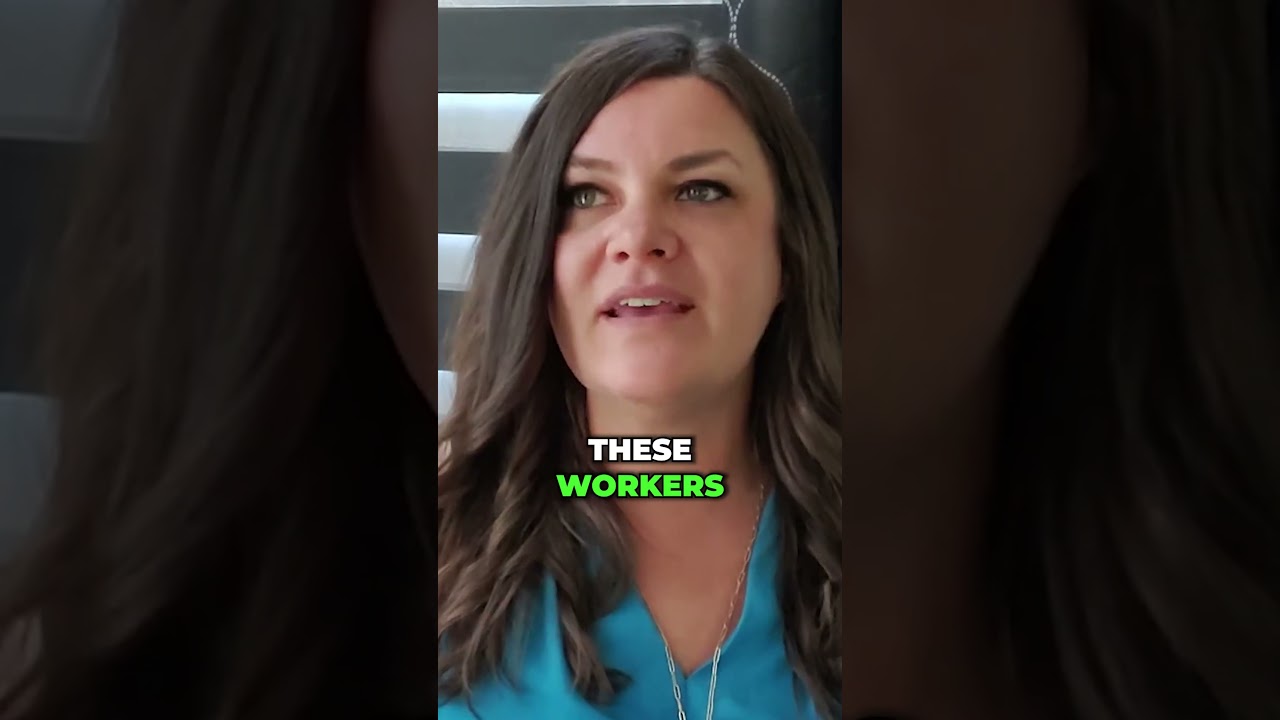 Farm labor is not an easy job 💁‍♀️