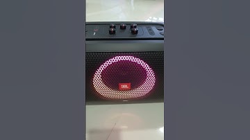 switching ON and OFF on JBL PARTYBOX party on the go!