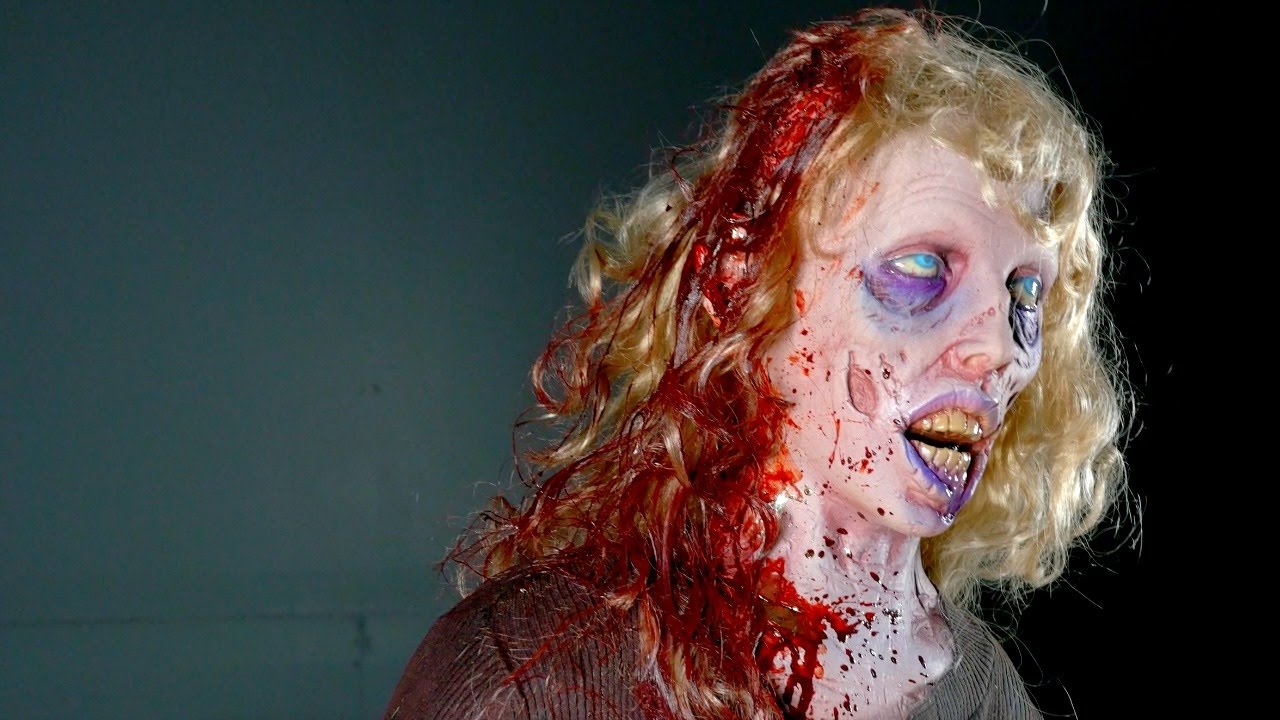 ZOMBIE prop "Die Ann" animated Frightronic by Distortions