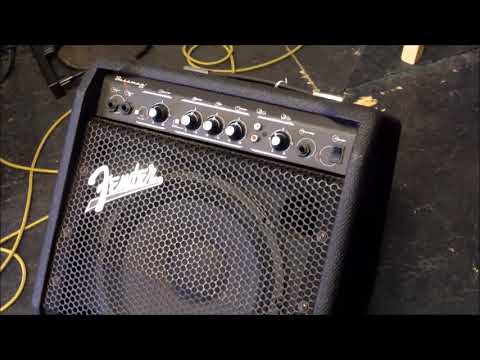 a-look-at-the-fender-bassman-25-watt-bass-amplifier