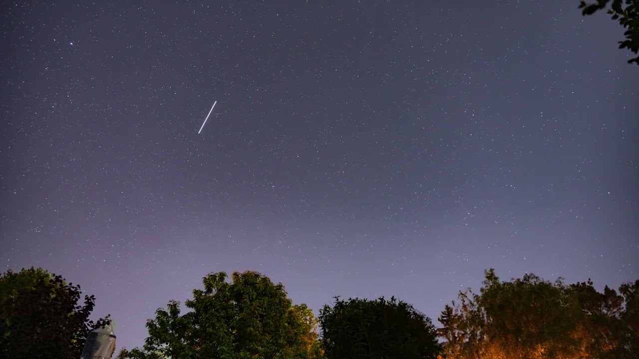 Amorius - Only One auf YouTube ansehen Amorius - Only One auf YouTube ansehen