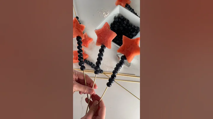 Patriotic Fruit Kabobs #shorts #summersnacks #healthysummersnacks #memorialday2023 #4thofjuly2023