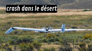Le Planeur Se Crash Dans Le Désert