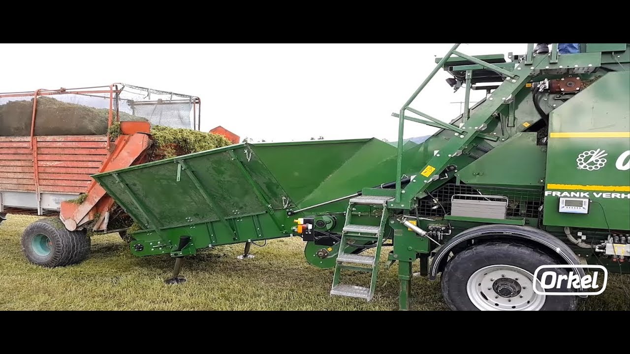 Baling short chopped grass with the Orkel MP2000 Compactor - YouTube