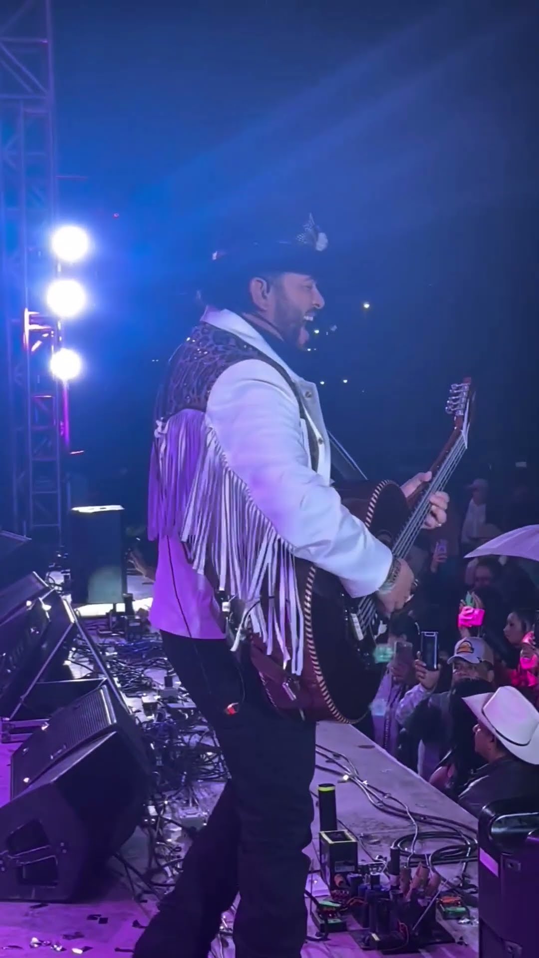 Subanle todo a la m sica regionalmexicano concierto envivo corridos