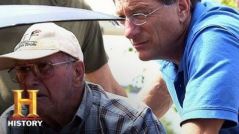 The Curse of Oak Island: Man-Made Objects in 10X (S2, E10) | History