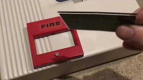 How To Replace The Glass In An Old Style KAC Call Point