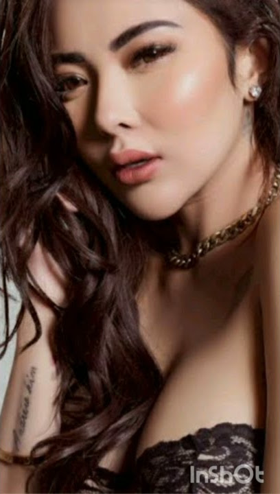 AYU AULIA