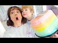 TASTING THE VIRAL COTTON CANDY CAKE!