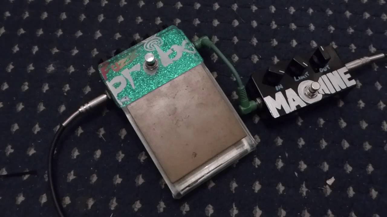 z-vex machine 初期型　fuzz nine inch nails Zvex Fuzz Probe & Zvex Machine - YouTube