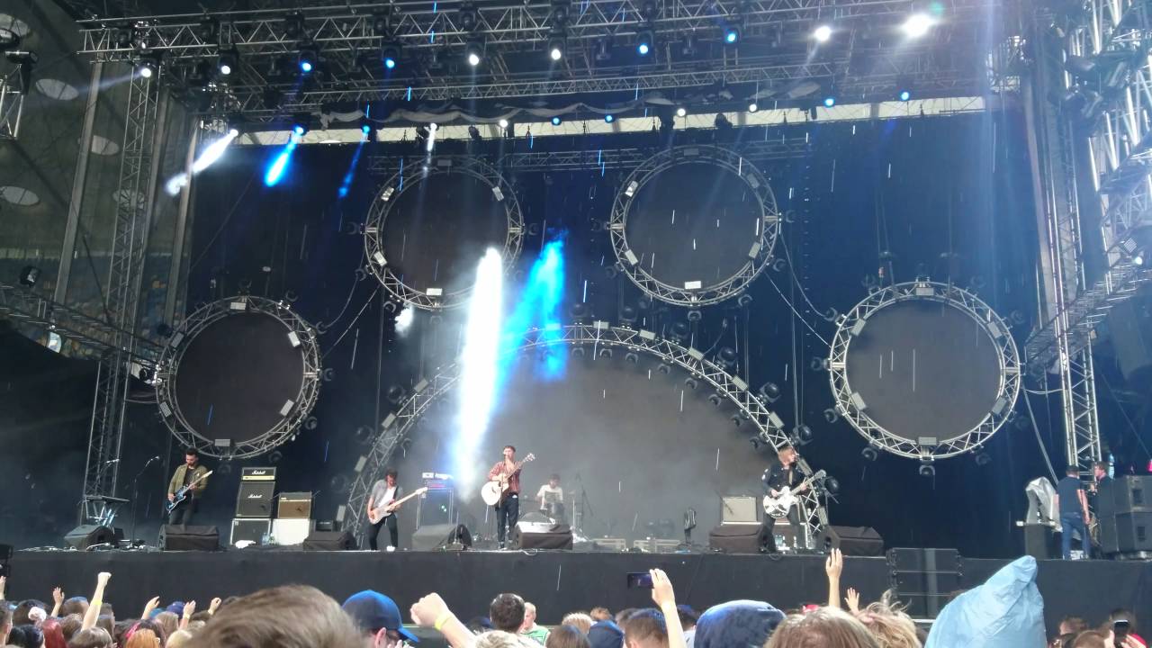 Nothing But Thieves Drawing Pins (UPark, 06.07.2016, Kiev) YouTube