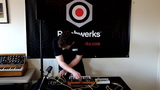 Patchwerks Presents Korg Monologue - Nick Kwaś Demo W Volca Sample, Sq-1 Makenoise 0-Coast