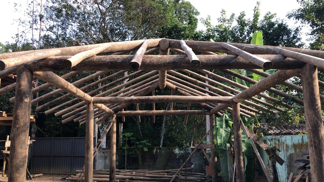 ENCAIBRANDO TELHADO 4 ÁGUAS SUSPENSO. #telhado #passoapasso #carpintaria