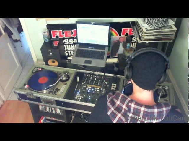 Dj Flex on the Love Bump Riddim from 1998