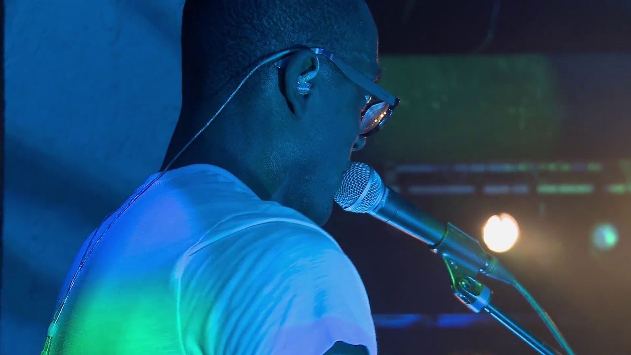 label me lecter - Find My Way - Live from the A&R Music Bar