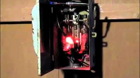 HR - EXPLODING FUSE BOX HALLOWEEN / HAUNT PROP