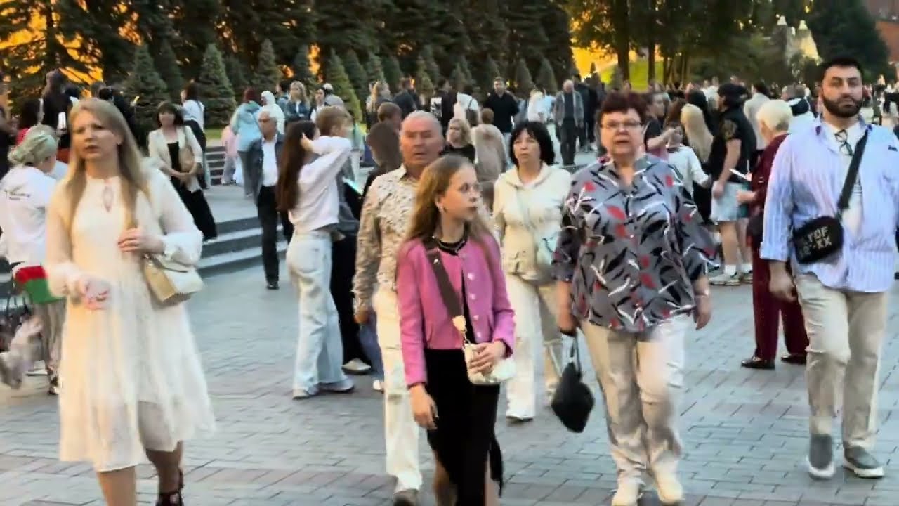 Красную площадь в Москве закрыли для посетителей!