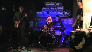Boons House - Open Jam performing Smoke On The Water by Deep Purple