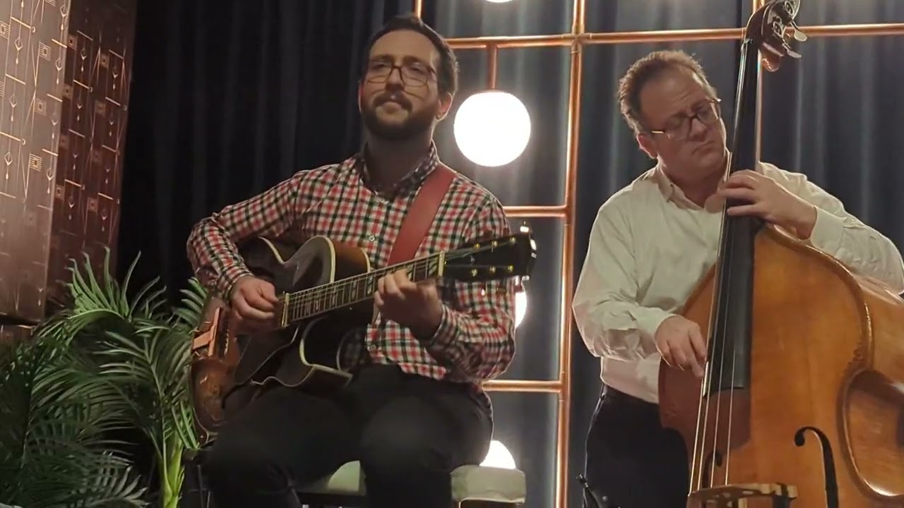 Pitzi jazz trio - Saturday at the Nola Express hostel