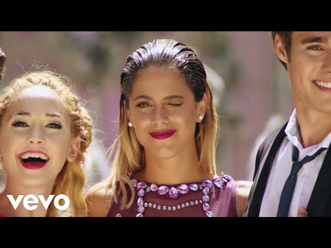 Martina Stoessel, Elenco de Violetta - Crecimos Juntos (From \