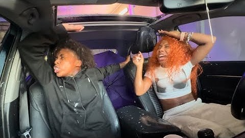 OPENING THE SUNROOF WHILE GOING THROUGH THE CAR WASH PRANK ON ANGRY GIRLFRIEND !!! | BASKICK.RU  👟