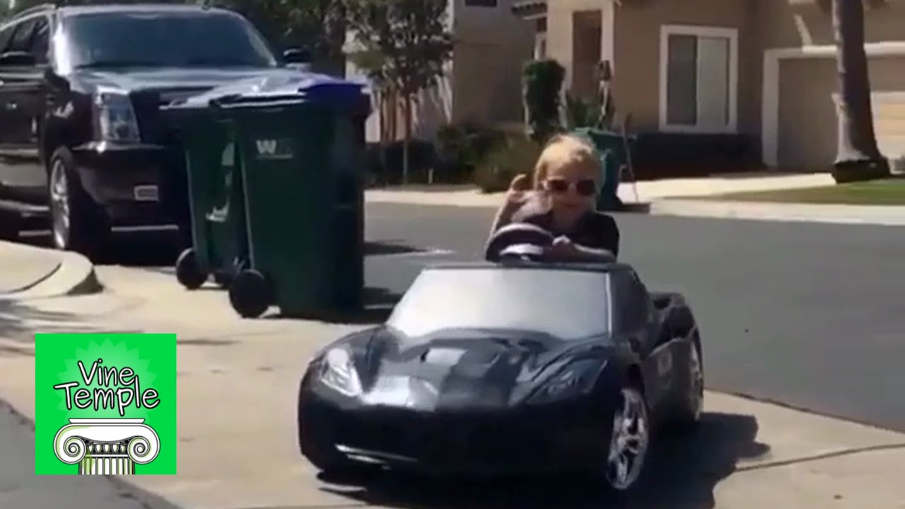 Popular Vines 1 September 2015