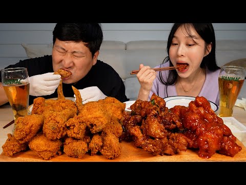 🍗뼈 있는 후라이드 치킨 <strong>vs</strong> 🍗순살 양념 치킨!! (Fried chicken <strong>VS</strong> Boneless seasoned chicken) 먹방!! - Mukbang eating <strong>show</strong>