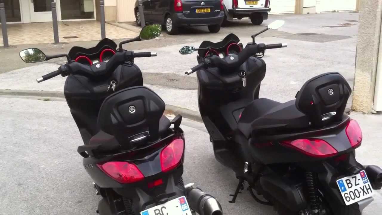 XMAX SPORT 2011 XMAX ABS 2011 COMPARAISON - YouTube